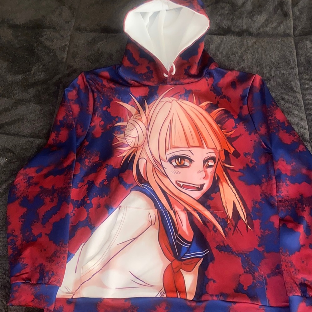 BRAND NEW, NEVER WORN HENTAI DESIGNED SILK HOODIE. SIZE LARGE